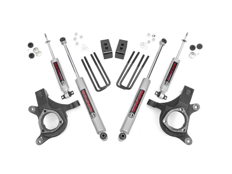 232N2 | Rough Country 3 Inch Suspension Lift Kit | GM